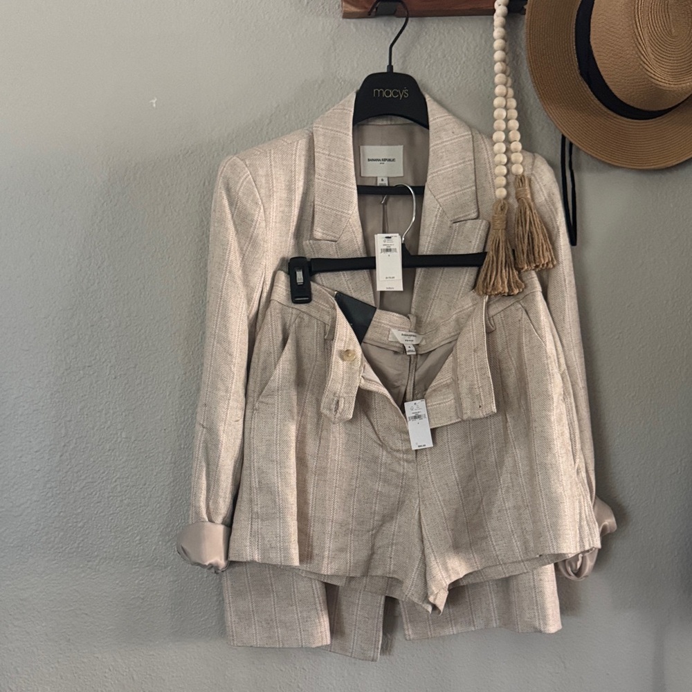 Woven Beige Linen-Blend Blazer & Shorts Set